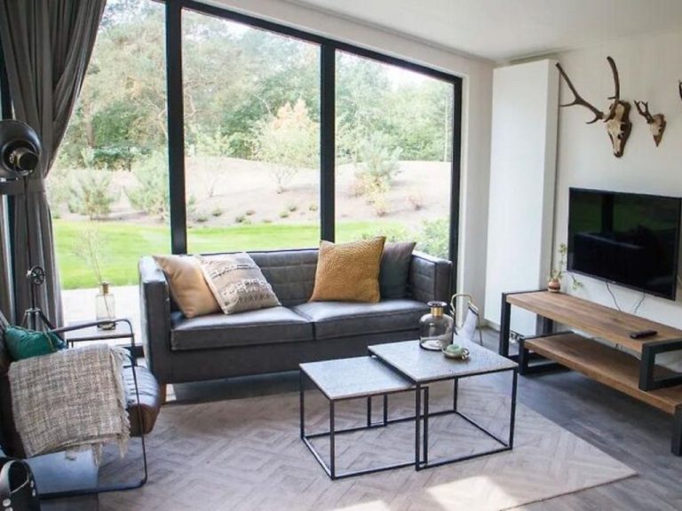 Pavilion Hottub 4 | Boeken bij Flickmyhouse