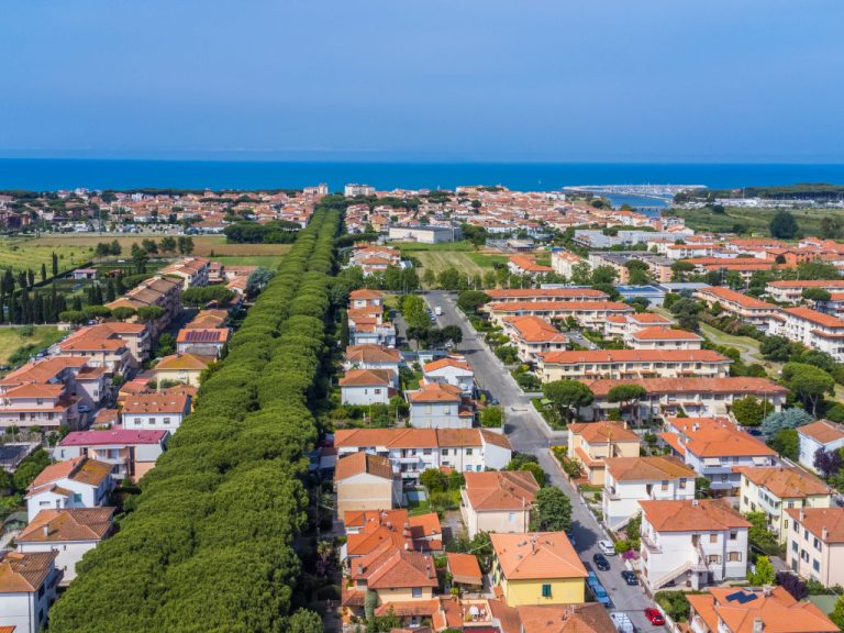 Casa di Neva | Boeken bij Flickmyhouse