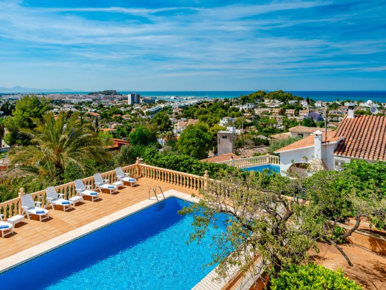 Villa Tana | Boeken bij Flickmyhouse