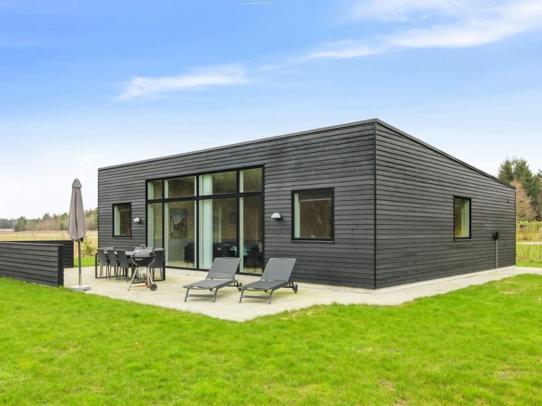 "Bendiks" - 30km from the sea | Boeken bij Flickmyhouse