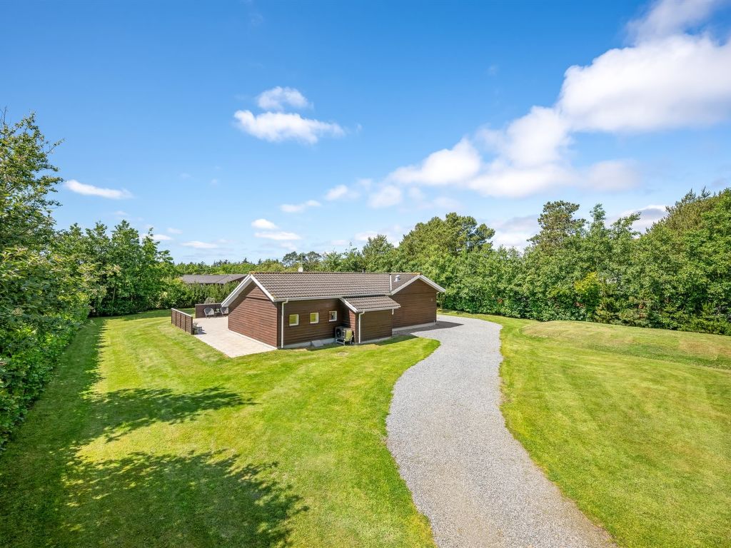 "Holga" - 400m from the sea | Boeken bij Flickmyhouse