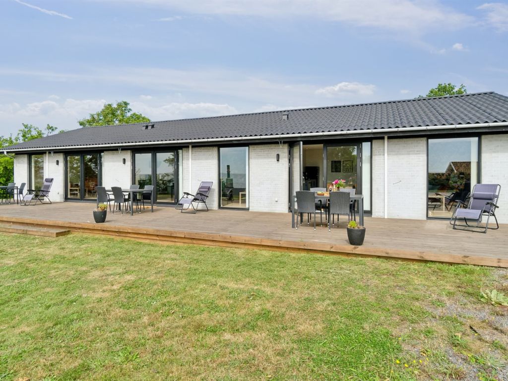 "Rico" - 50m from the sea | Boeken bij Flickmyhouse