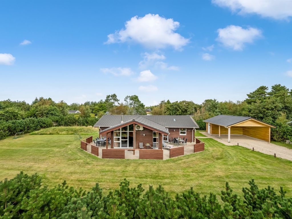 "Thorger" - 550m from the sea | Boeken bij Flickmyhouse