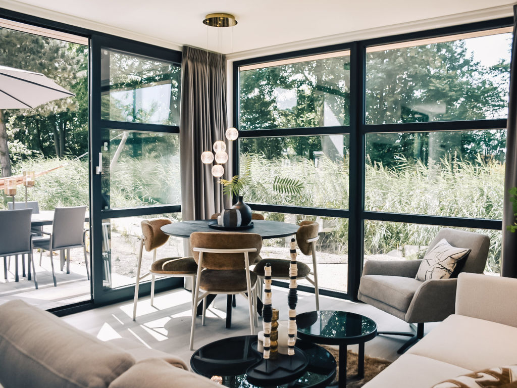 Villa Bloomingdale | Boeken bij Flickmyhouse