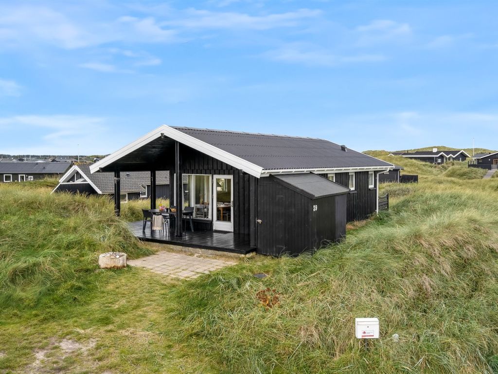 "Samson" - 150m from the sea | Boeken bij Flickmyhouse