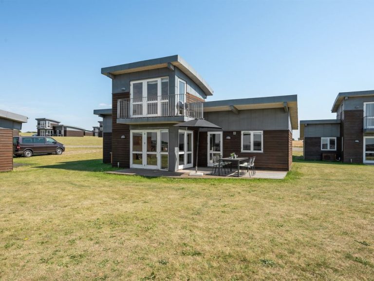 "Wilmar" - 380m from the sea | Boeken bij Flickmyhouse