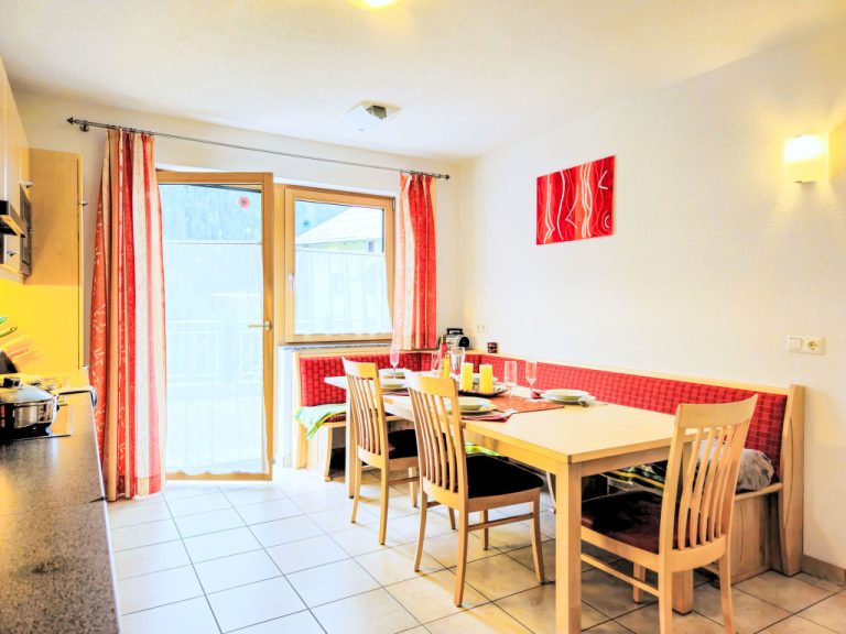 Haus Rauter | Boeken bij Flickmyhouse