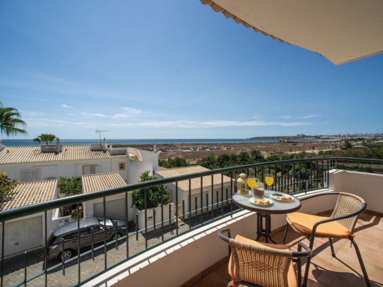 Baia de Cristal | Boeken bij Flickmyhouse