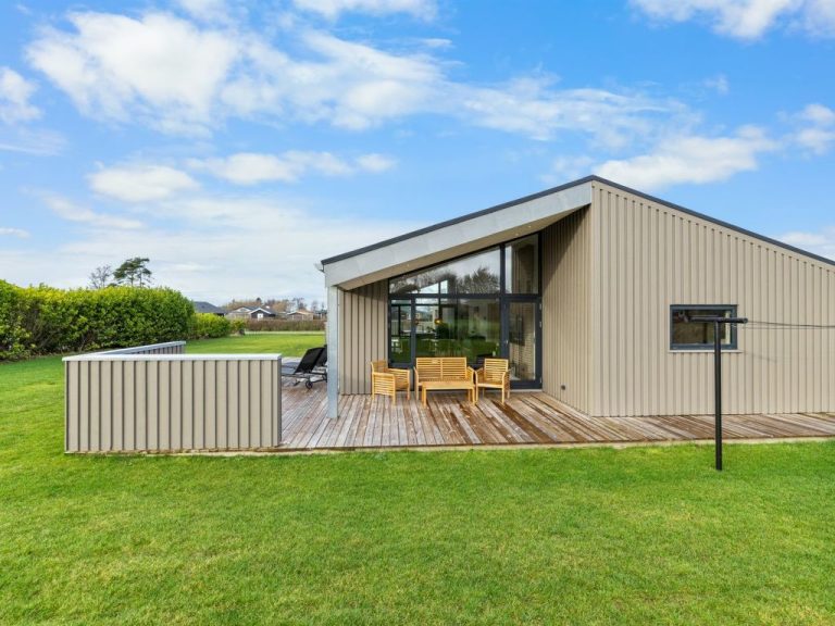 "Tydkil" - 250m from the sea | Boeken bij Flickmyhouse