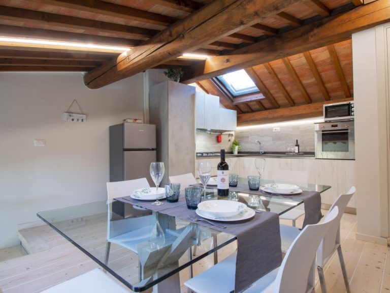 Casa Mei | Boeken bij Flickmyhouse