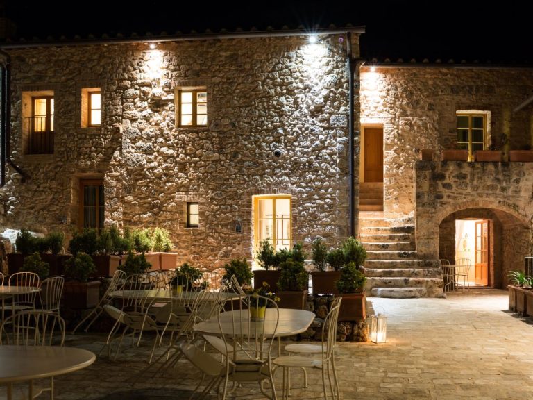 Relais La Costa | Boeken bij Flickmyhouse