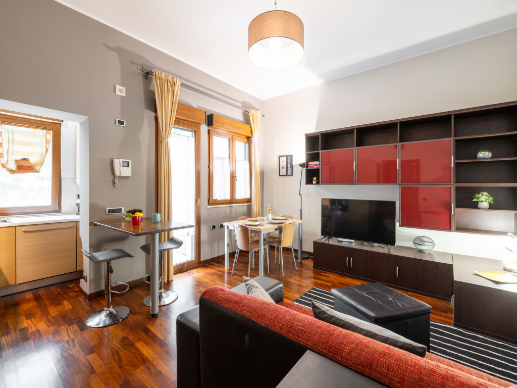 Full Time Apartment | Boeken bij Flickmyhouse