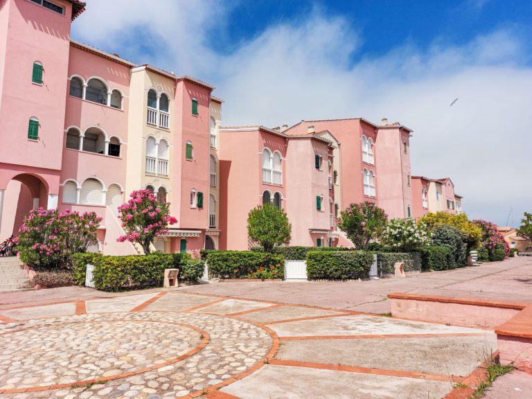 Pointe Vermeille | Boeken bij Flickmyhouse