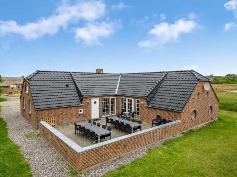 "Botmar" - 1.5km from the sea | Boeken bij Flickmyhouse