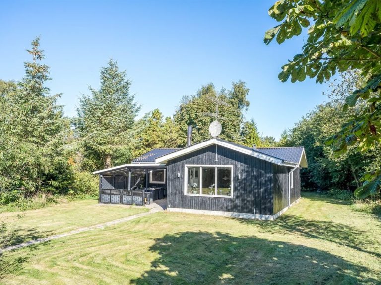 "Dali" - 200m from the sea | Boeken bij Flickmyhouse