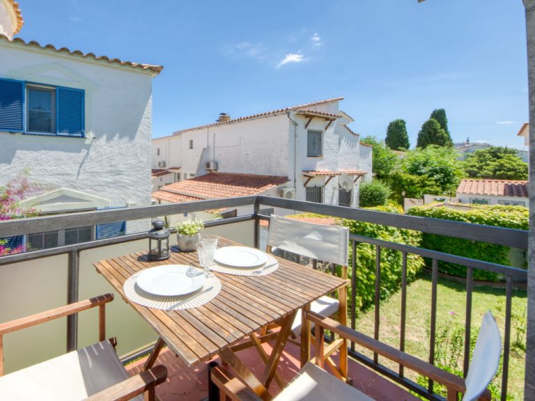 Can Plana | Boeken bij Flickmyhouse