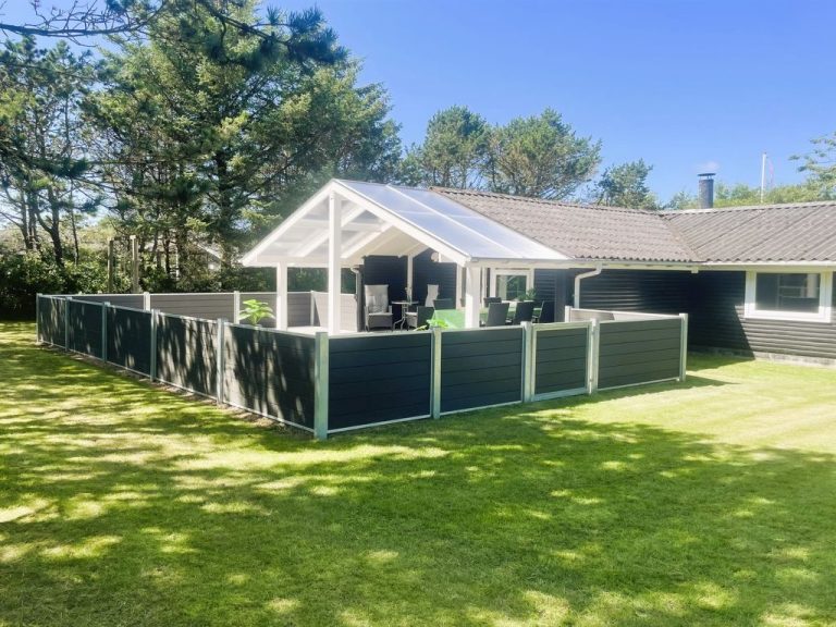 "Penka" - 550m to the inlet | Boeken bij Flickmyhouse