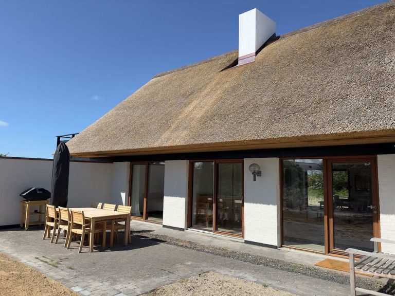 "Mumme" - 700m from the sea | Boeken bij Flickmyhouse