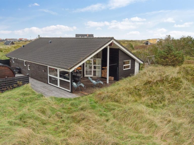 "Bruni" - 400m from the sea | Boeken bij Flickmyhouse