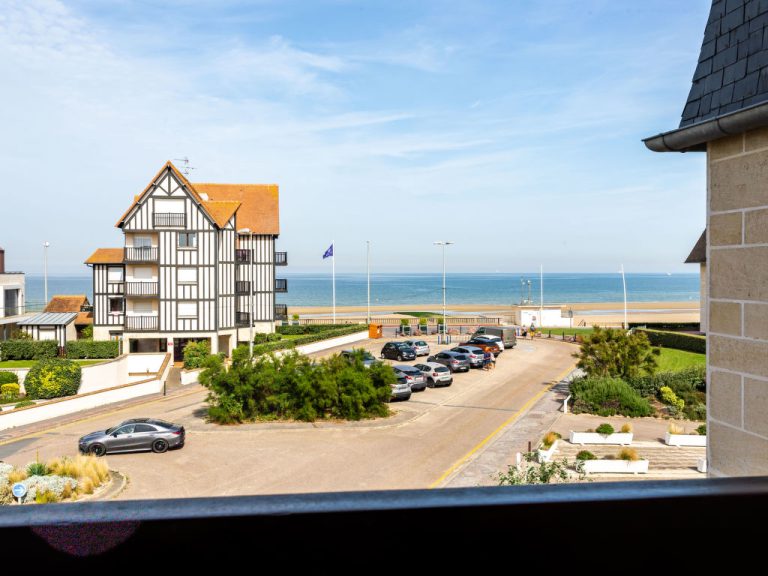 Cap Cabourg | Boeken bij Flickmyhouse
