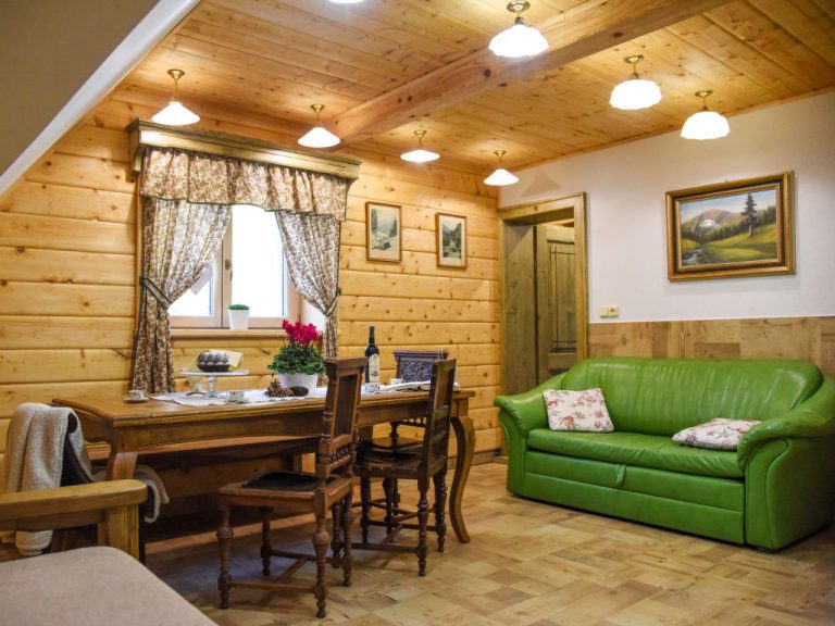 Stará Huť | Boeken bij Flickmyhouse