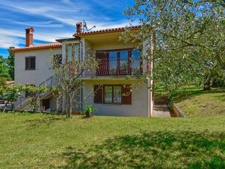 Santin | Boeken bij Flickmyhouse