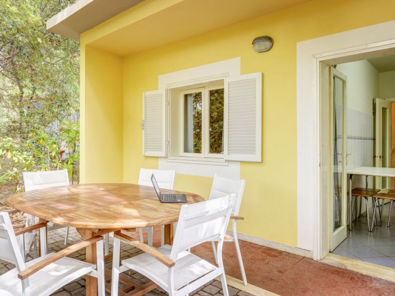 Morellino | Boeken bij Flickmyhouse