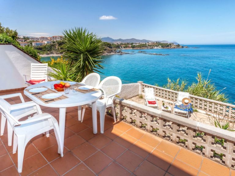 Nicolas | Boeken bij Flickmyhouse