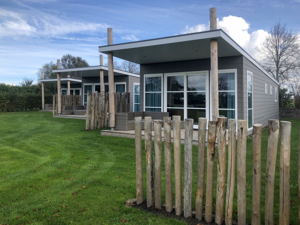 Long Beach | Boeken bij Flickmyhouse