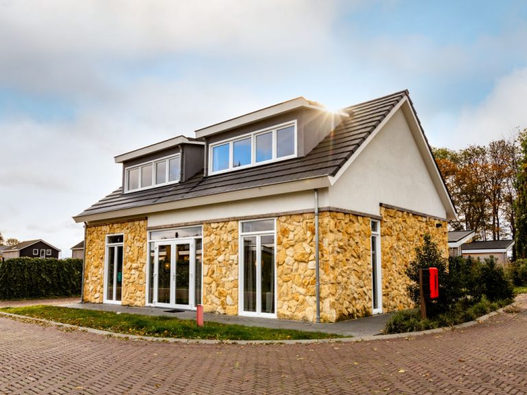 Green Resort Mooi Bemelen | Boeken bij Flickmyhouse