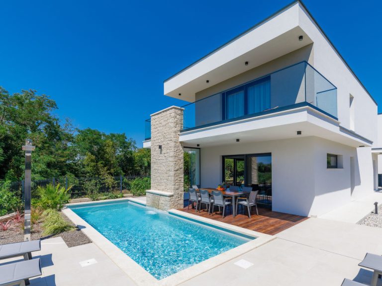 Villa Irena | Boeken bij Flickmyhouse