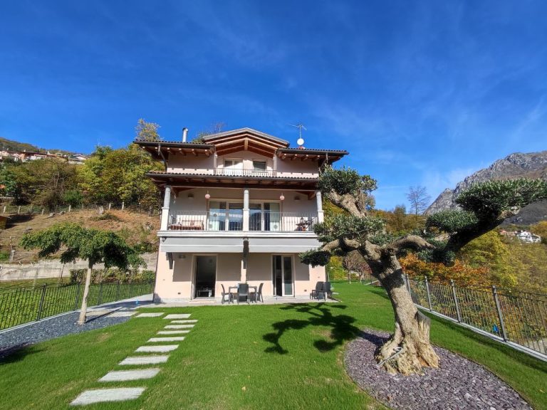 Casa Ulivo | Boeken bij Flickmyhouse