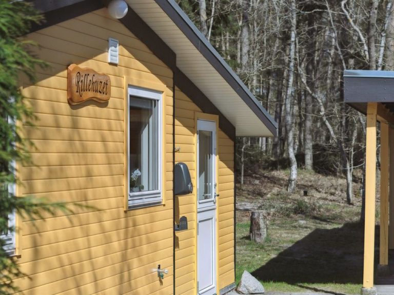 "Heikki" - 700m from the sea | Boeken bij Flickmyhouse