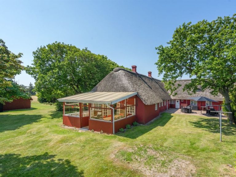 "Edelgard" - 4.5km from the sea | Boeken bij Flickmyhouse