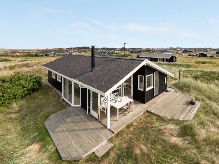 "Thorgny" - from the sea | Boeken bij Flickmyhouse