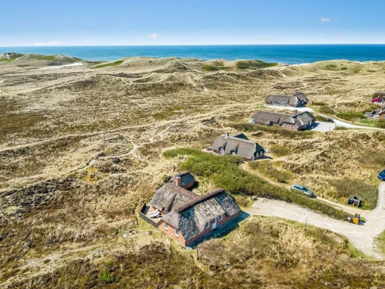 "Slava" - 250m from the sea | Boeken bij Flickmyhouse