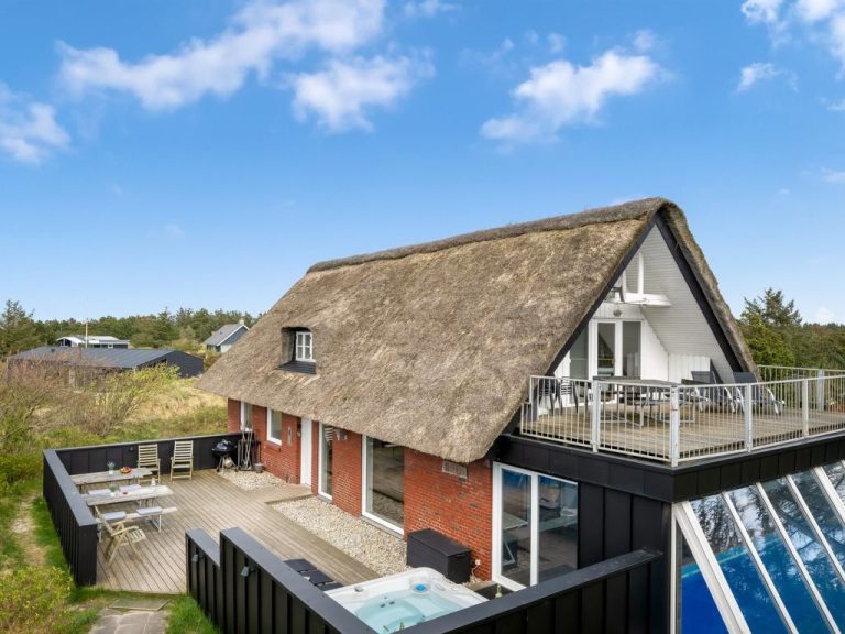 "Irlin" - 800m from the sea | Boeken bij Flickmyhouse