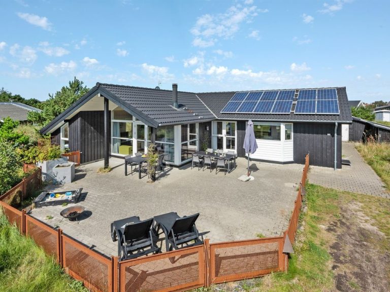 "Illona" - from the sea | Boeken bij Flickmyhouse