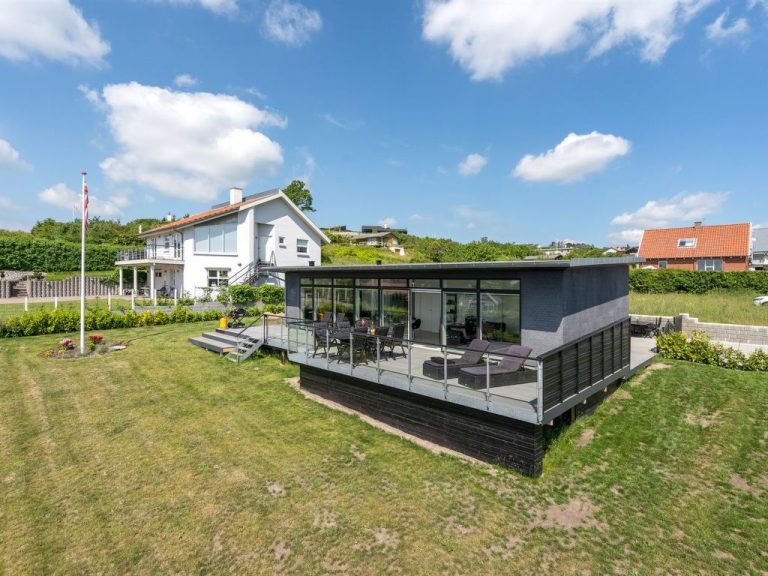 "Jadara" - 200m from the sea | Boeken bij Flickmyhouse