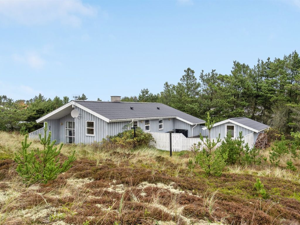 "Tino" - 900m from the sea | Boeken bij Flickmyhouse