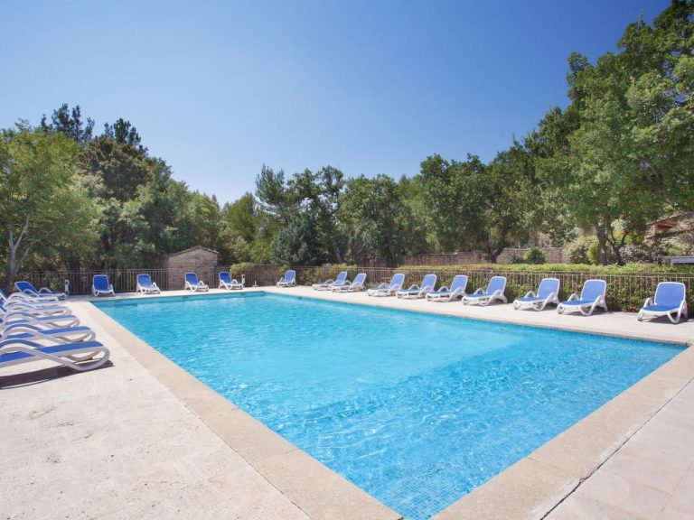 La Bastide des Chênes | Boeken bij Flickmyhouse