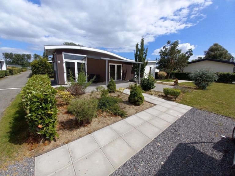 Pavilion MIVA 5 | Boeken bij Flickmyhouse