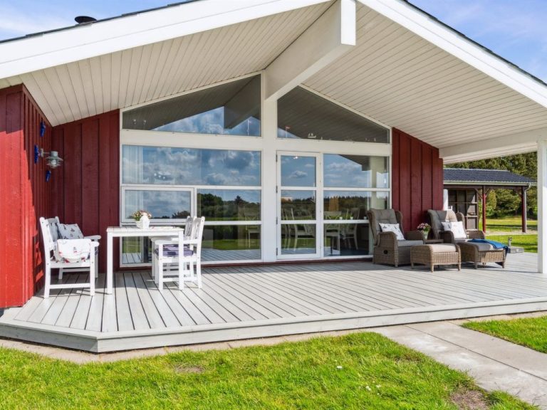 "Blondine" - 1.4km from the sea | Boeken bij Flickmyhouse