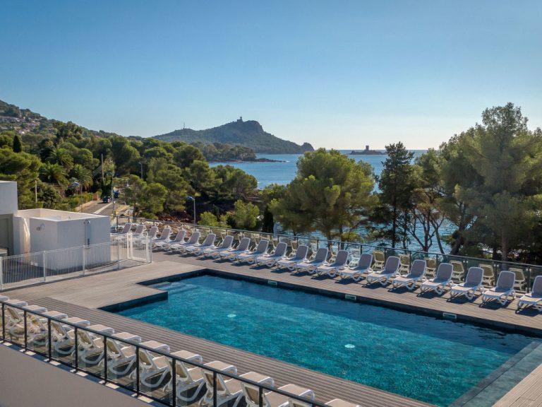 Les Chênes Verts | Boeken bij Flickmyhouse