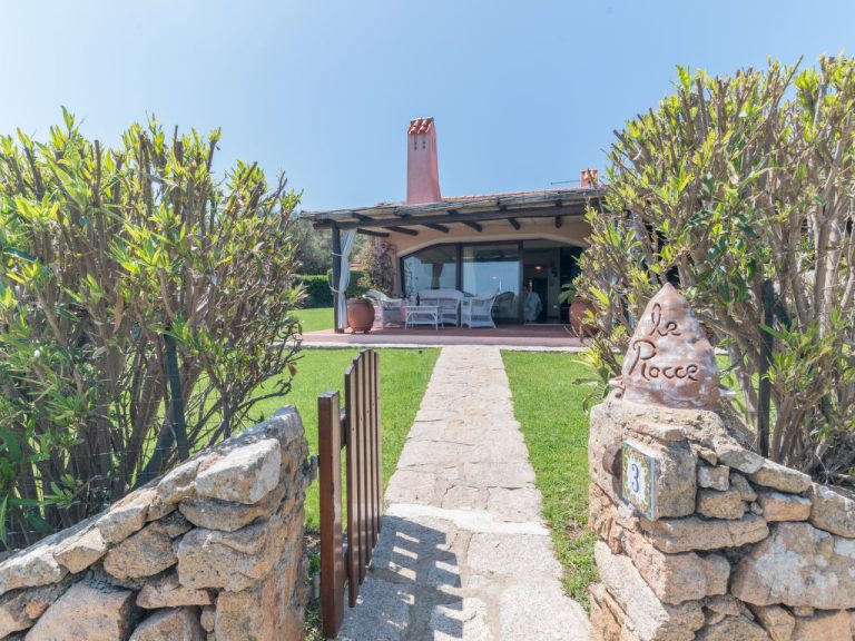 Le Rocce | Boeken bij Flickmyhouse