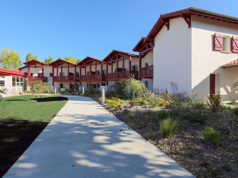 Le Domaine d'Uhaina | Boeken bij Flickmyhouse