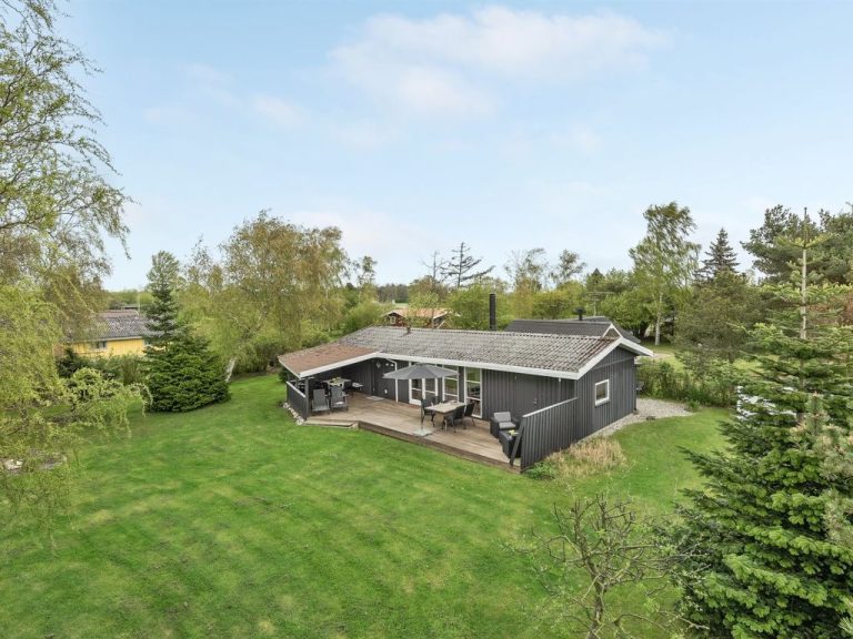 "Markvor" - 400m from the sea | Boeken bij Flickmyhouse