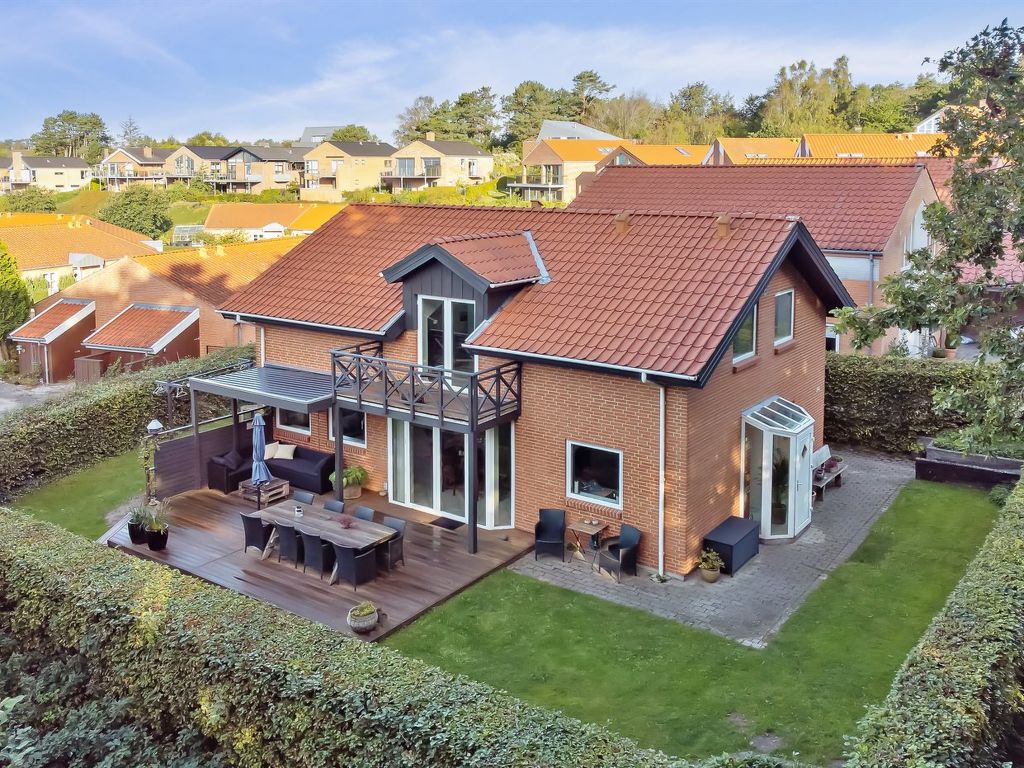 "Thiokk" - 500m from the sea | Boeken bij Flickmyhouse