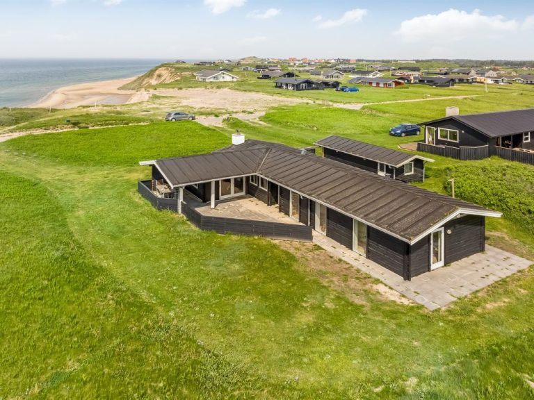 "Sinnika" - 75m from the sea | Boeken bij Flickmyhouse