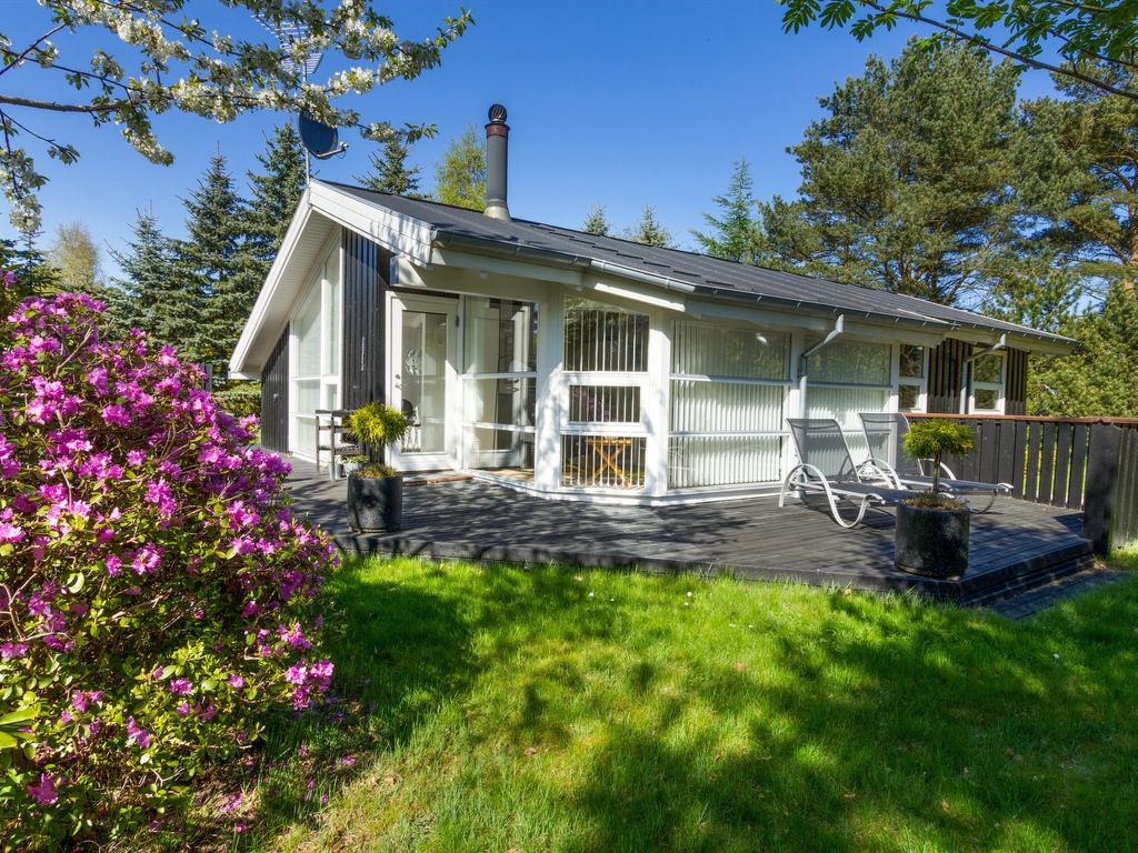 "Nafne" - 500m from the sea | Boeken bij Flickmyhouse